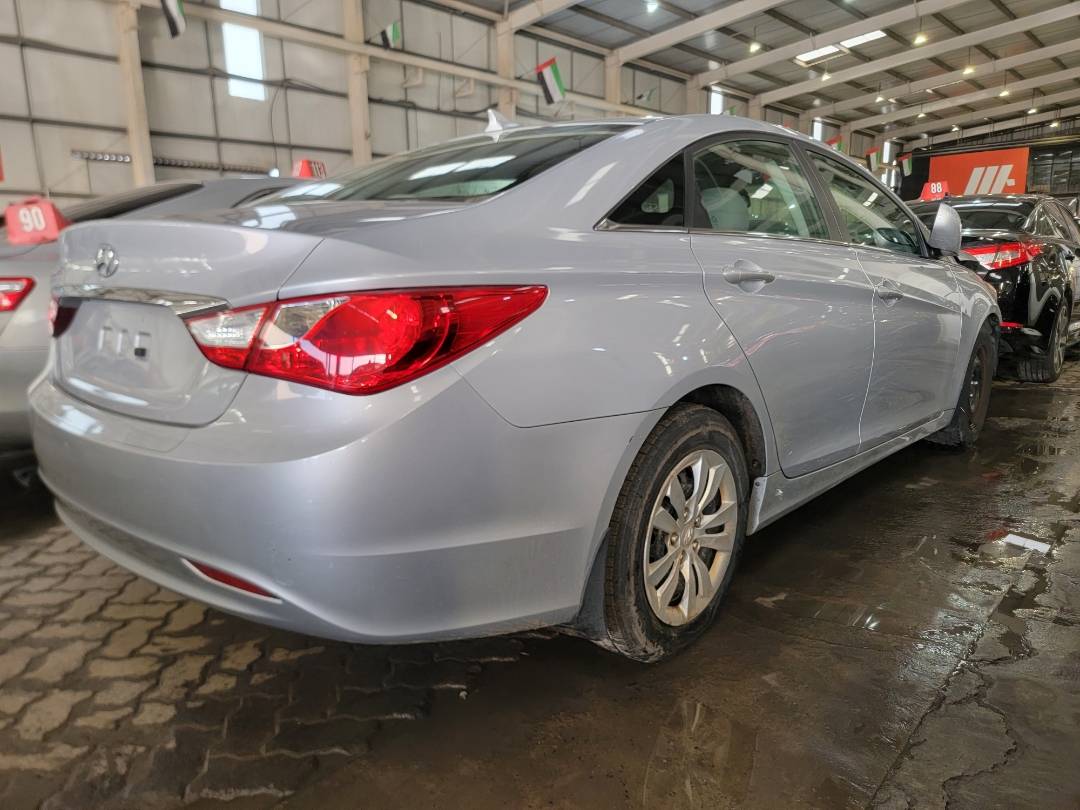 2012 HYUNDAI SONATA — 157150 Miles — Lot 38712824 - Marhaba Auctions Used Cars - Image 3