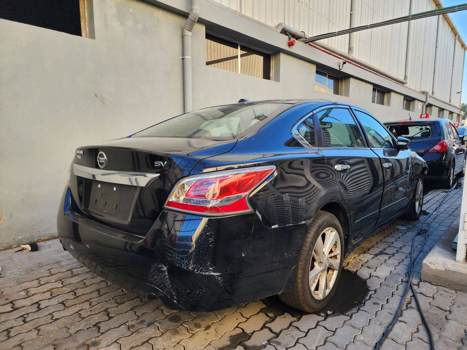2015 NISSAN ALTIMA — 128120 Miles — Lot 60382934 — Al Quoz - Marhaba Auctions Used Cars - Image 4
