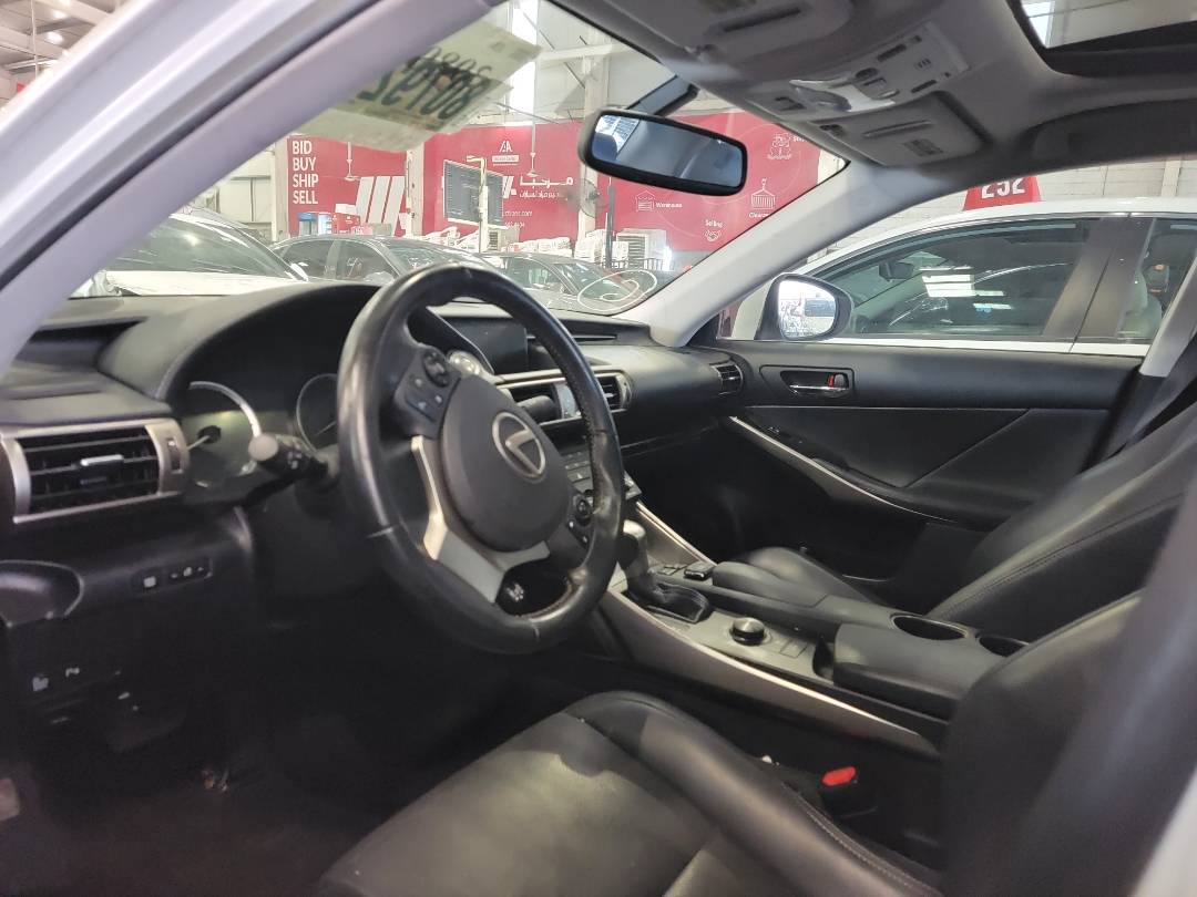 2015 LEXUS IS 250 — 139013 Miles — Lot 6F5070024 — Main - Marhaba Auctions Used Cars - Image 6