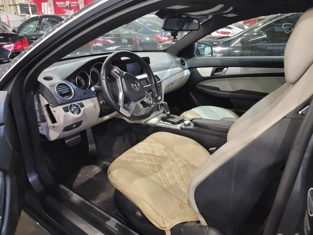 2013 MERCEDES BENZ C-250 — 261586 Miles — Lot DG092582 — Main - Marhaba Auctions Used Cars - Image 6