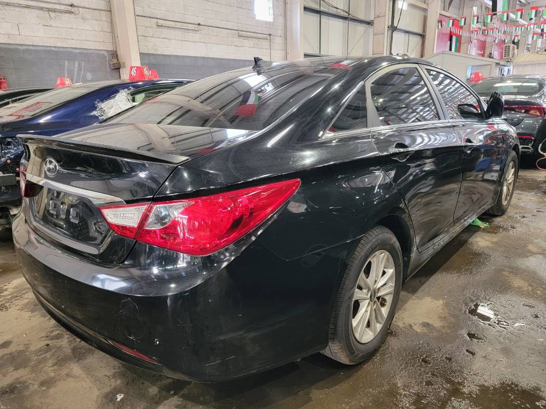 2013 HYUNDAI SONATA — 216380 Miles — Lot 73669174 — Main - Marhaba Auctions Used Cars - Image 3
