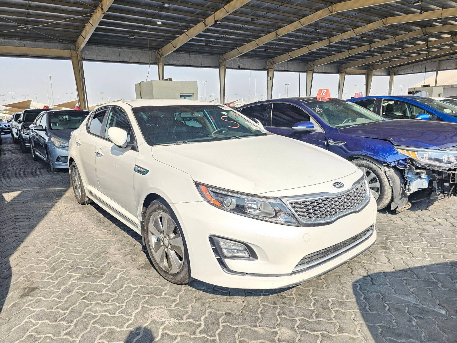 2015 KIA OPTIMA — 112219 Miles — Lot 3184022 — Souq - Marhaba Auctions Used Cars - Image 4
