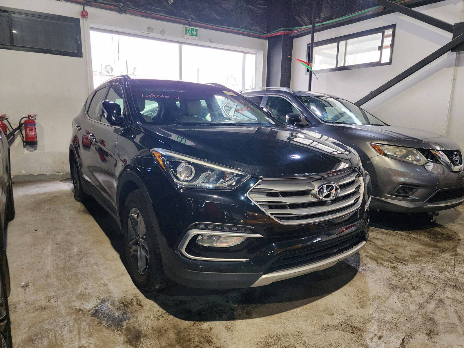 2017 HYUNDAI SANTA FE — 108215 Miles — Lot 6630415 — Al Quoz - Marhaba Auctions Used Cars - Image 3