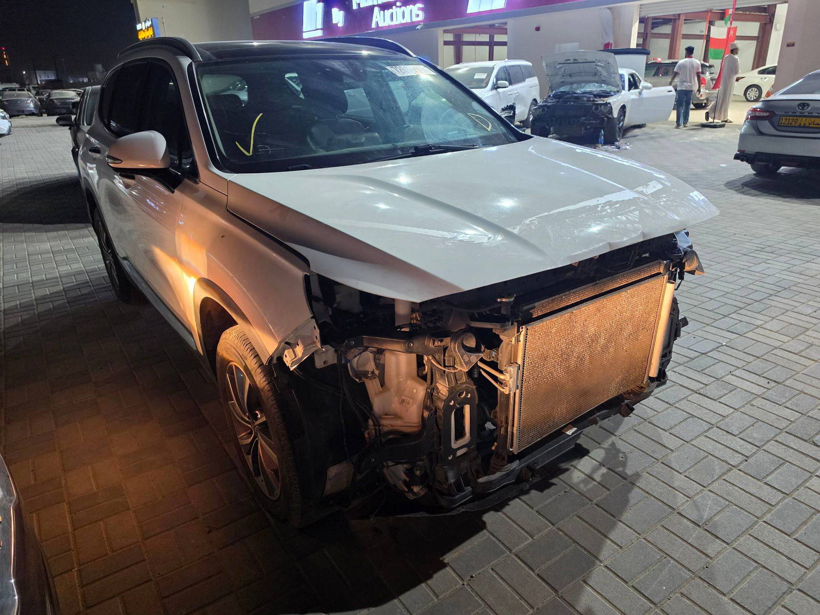 HYUNDAI SANTA FE LIMITED 2019 - Marhaba Auction Used Cars - Image 3