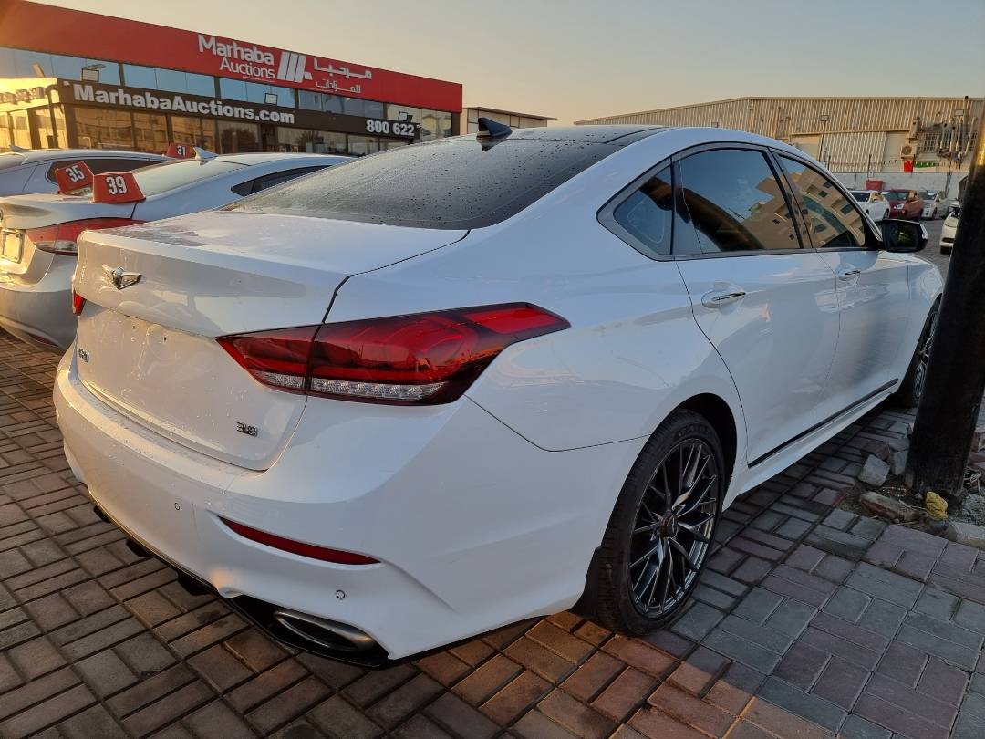 2019 GENESIS G80 — 79933 Miles — Lot 40494140 — Souq - Marhaba Auctions Used Cars - Image 5