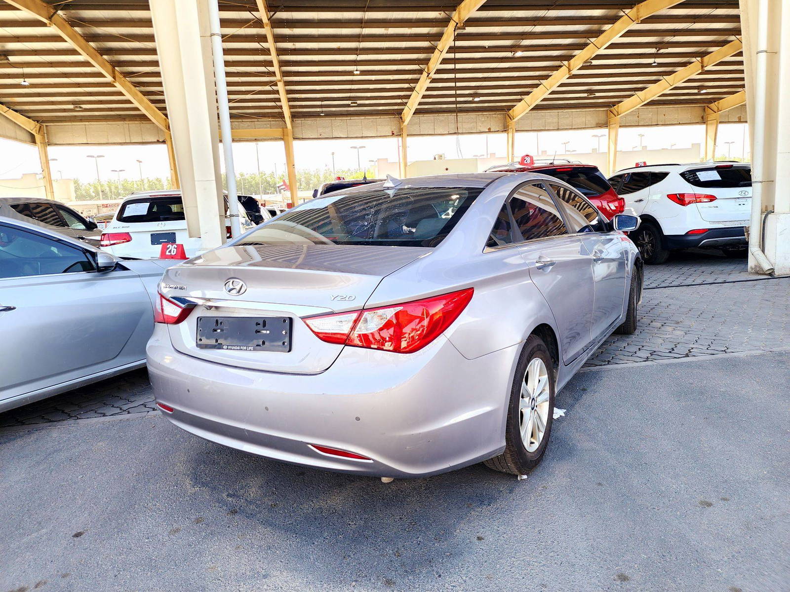 2010 HYUNDAI SONATA — 217645 KM — Lot AA088310 — Souq - Marhaba Auctions Used Cars - Image 3