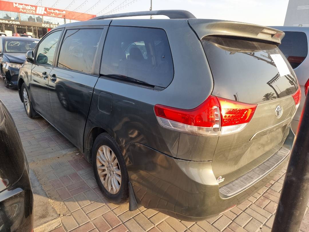 TOYOTA SIENNA 2011 - Marhaba Auction Used Cars - Image 4