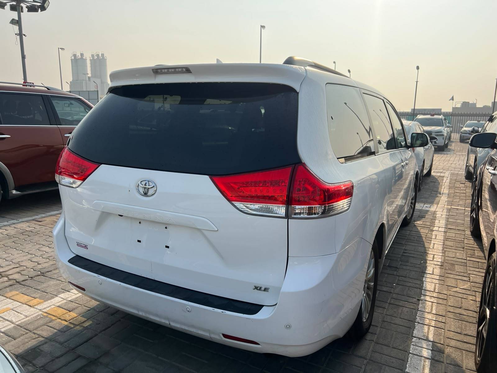 2011 TOYOTA SIENNA — 167219 Miles — Lot 43787692 — Main - Marhaba Auctions Used Cars - Image 2