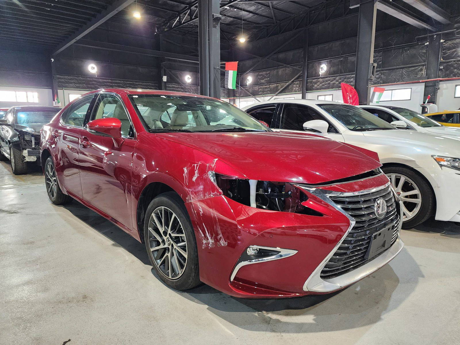 2017 LEXUS ES 350 — 33381 Miles — Lot GXHU061876 — Al Quoz - Marhaba Auctions Used Cars - Image 5