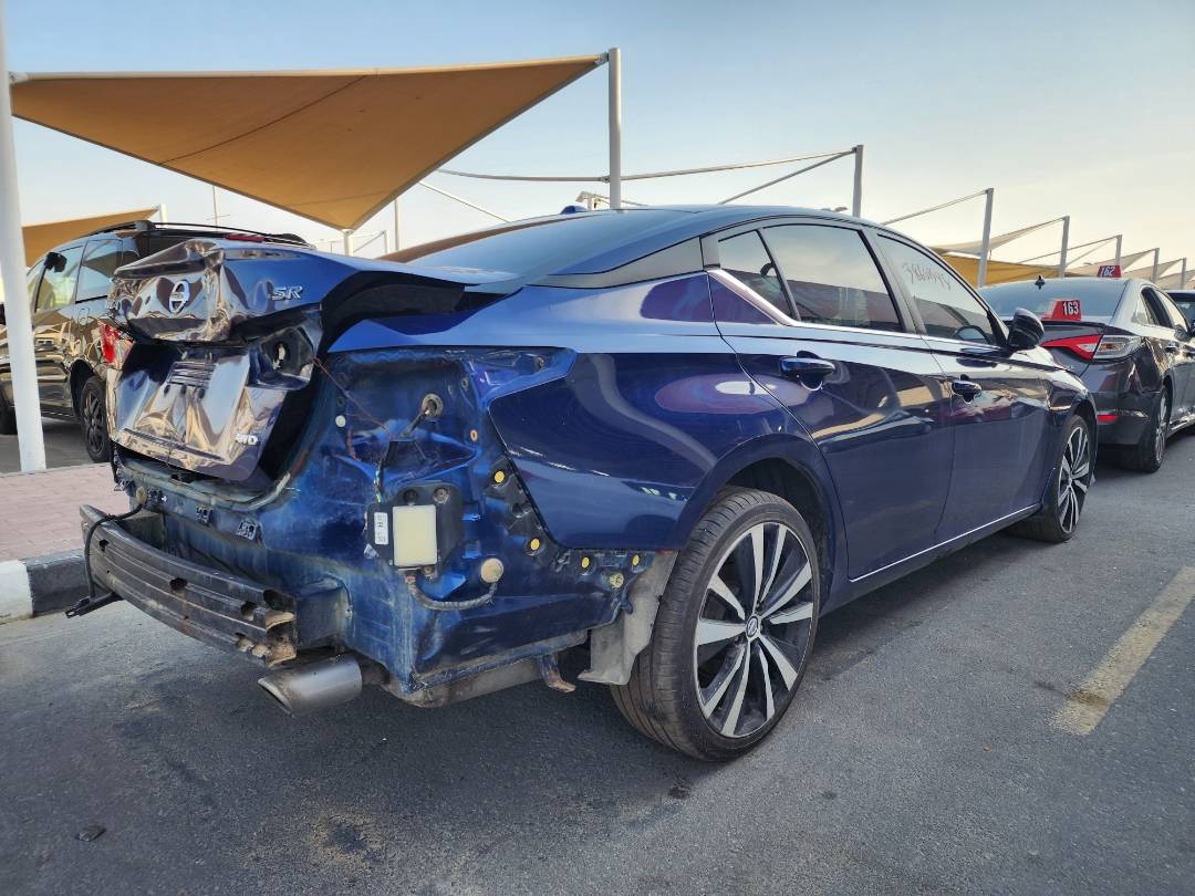 2019 NISSAN ALTIMA — 130776 Miles — Lot 38601548 — Souq - Marhaba Auctions Used Cars - Image 11