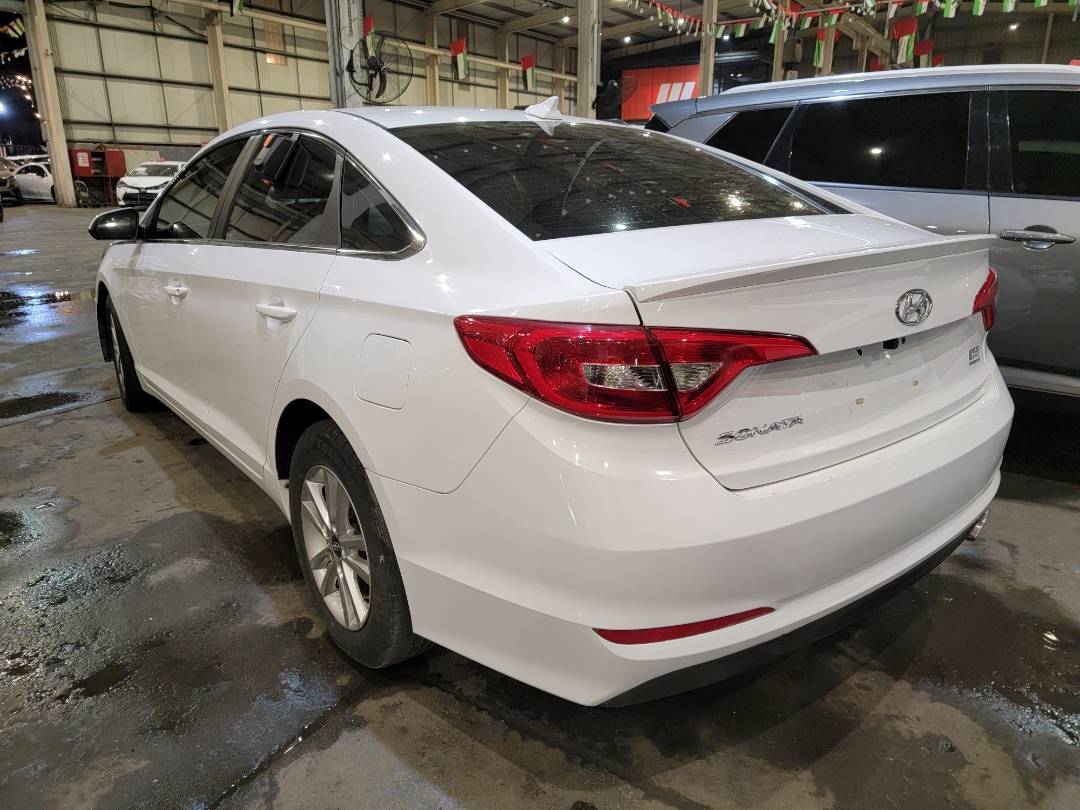 2017 HYUNDAI SONATA — 194296 Miles — Lot H573864 — Main - Marhaba Auctions Used Cars - Image 4