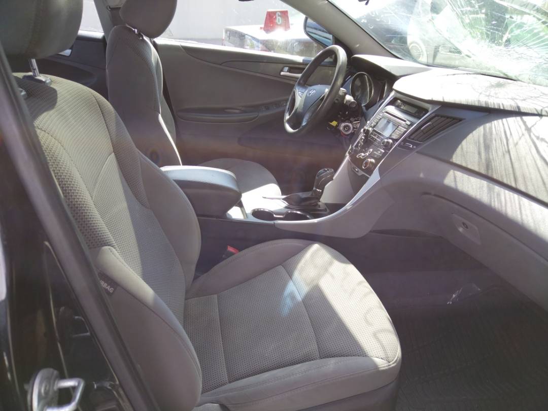 2013 HYUNDAI SONATA — 187626 Miles — Lot 73163683 - Marhaba Auctions Used Cars - Image 8