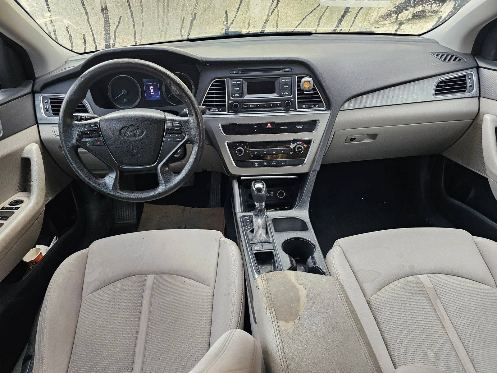2015 HYUNDAI SONATA — 149211 Miles — Lot H106133 — Souq - Marhaba Auctions Used Cars - Image 7
