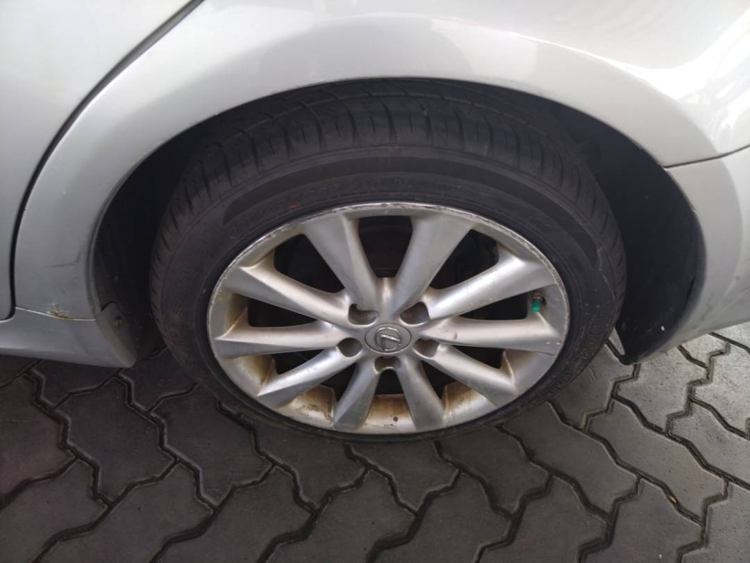 2010 LEXUS IS 250 — 189469 Miles — Lot 68764793 - Marhaba Auctions Used Cars - Image 9