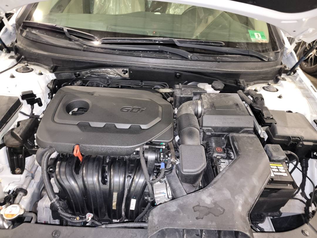 2018 HYUNDAI SONATA — 26107 Miles — Lot JH659159 - Marhaba Auctions Used Cars - Image 9