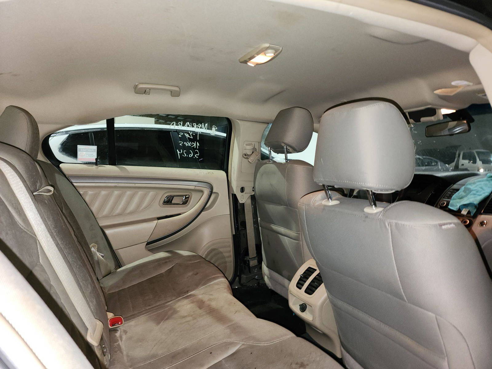 2016 FORD TAURUS — 217323 Miles — Lot 38703589 — Souq - Marhaba Auctions Used Cars - Image 4