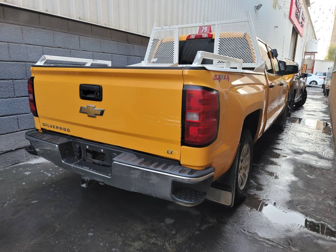 2018 CHEVROLET SILVERADO — 209806 KM — Lot 461221 — Main - Marhaba Auctions Used Cars - Image 3