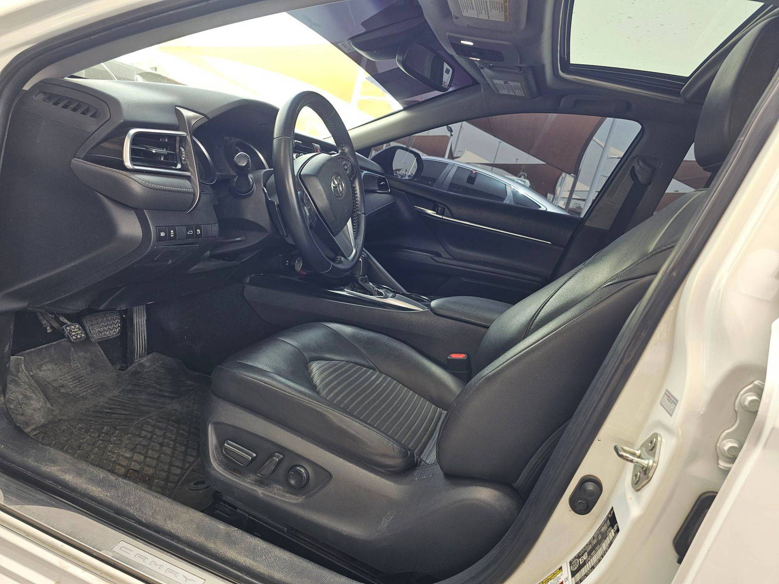 TOYOTA CAMRY 2018 - Marhaba Auction Used Cars - Image 9