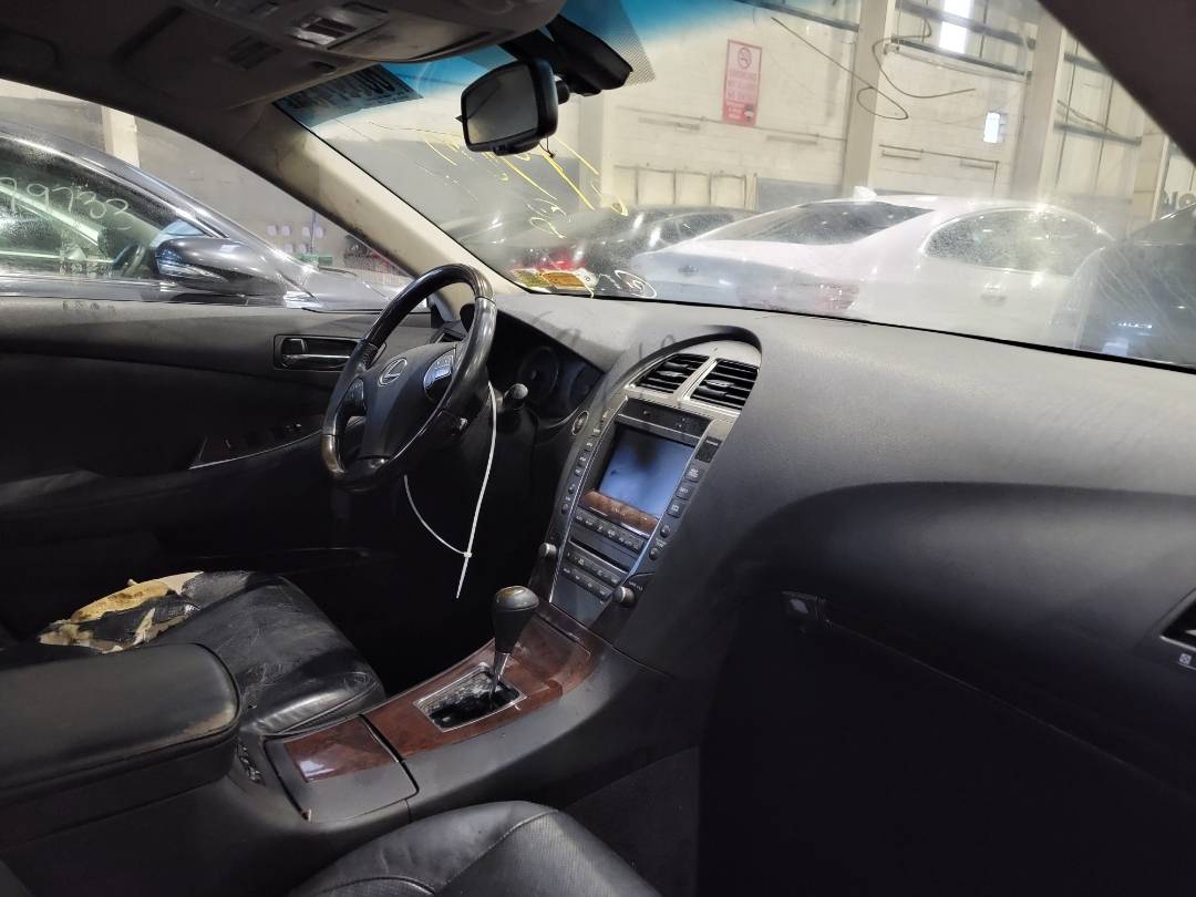 2011 LEXUS ES 350 — 126899 Miles — Lot 2461900 — Main - Marhaba Auctions Used Cars - Image 6