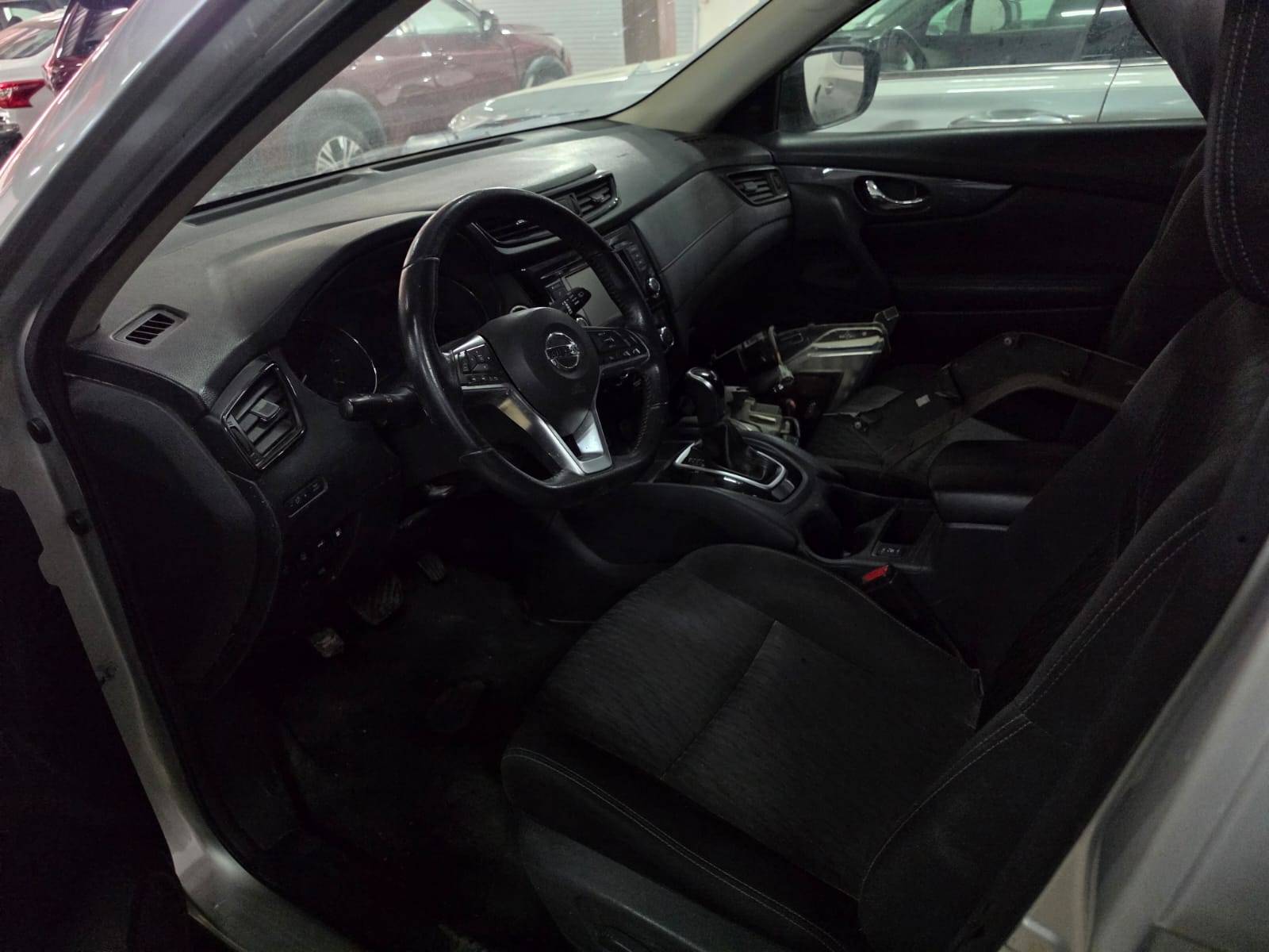 2019 NISSAN ROGUE — 121647 Miles — Lot 96364725 - Marhaba Auctions Used Cars - Image 8