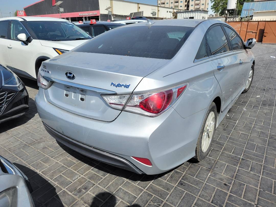 HYUNDAI SONATA 2015 - Marhaba Auction Used Cars - Image 5