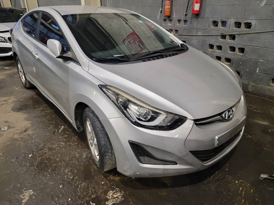 2014 HYUNDAI AVANTE — 113718 KM — Lot 039971 — Main - Marhaba Auctions Used Cars - Image 5