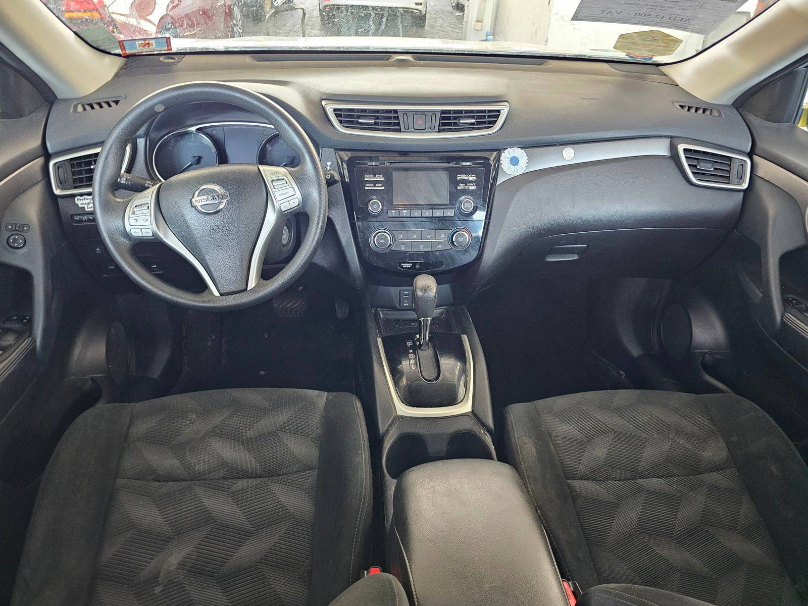 NISSAN ROGUE 2016 - Marhaba Auction Used Cars - Image 6