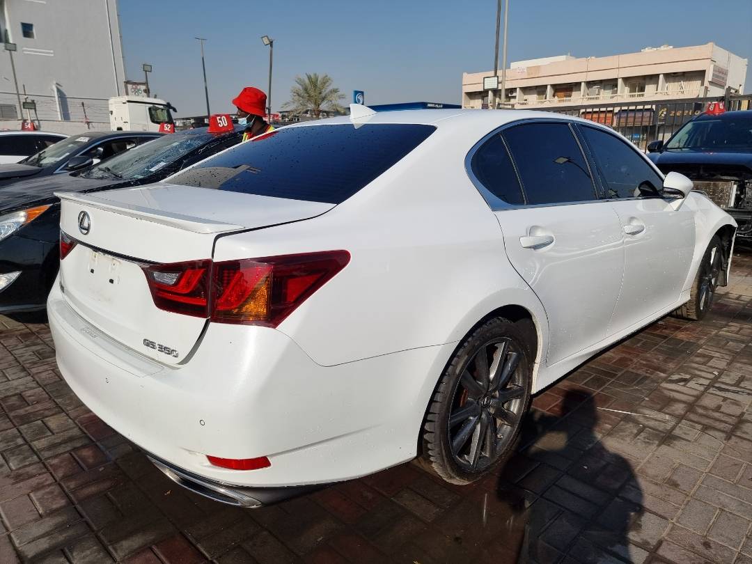2015 LEXUS GS 350 — 115885 Miles — Lot 215478/ — Ind. 12 - Marhaba Auctions Used Cars - Image 3