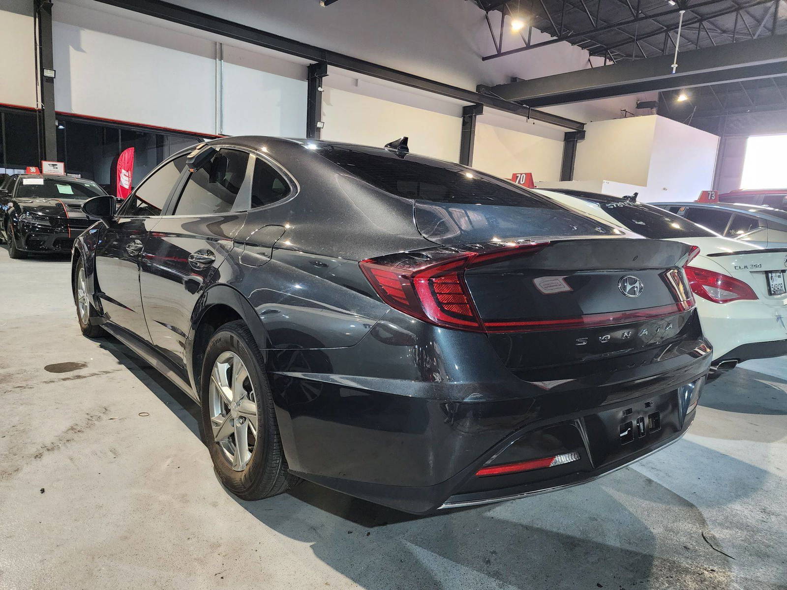 2021 HYUNDAI SONATA — 37978 Miles — Lot 214587 — Al Quoz - Marhaba Auctions Used Cars - Image 5
