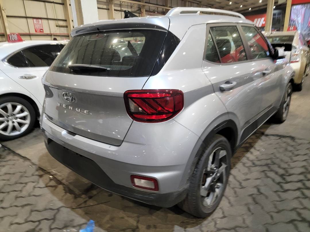 2022 HYUNDAI VENUE SEL — 48451 Miles — Lot NU149386 — Main - Marhaba Auctions Used Cars - Image 4