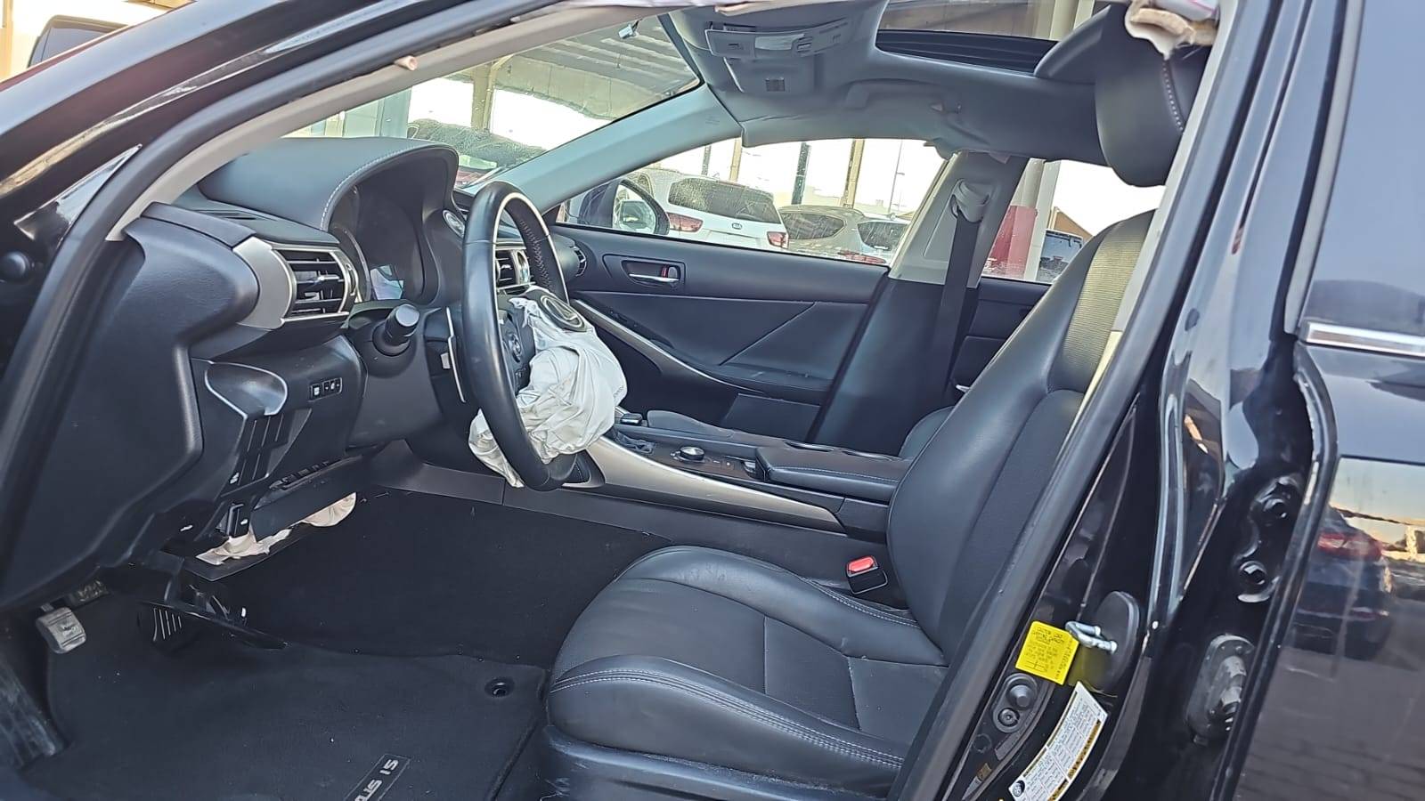 2015 LEXUS IS 250 — 96621 Miles — Lot 25F5053019 — Souq - Marhaba Auctions Used Cars - Image 5