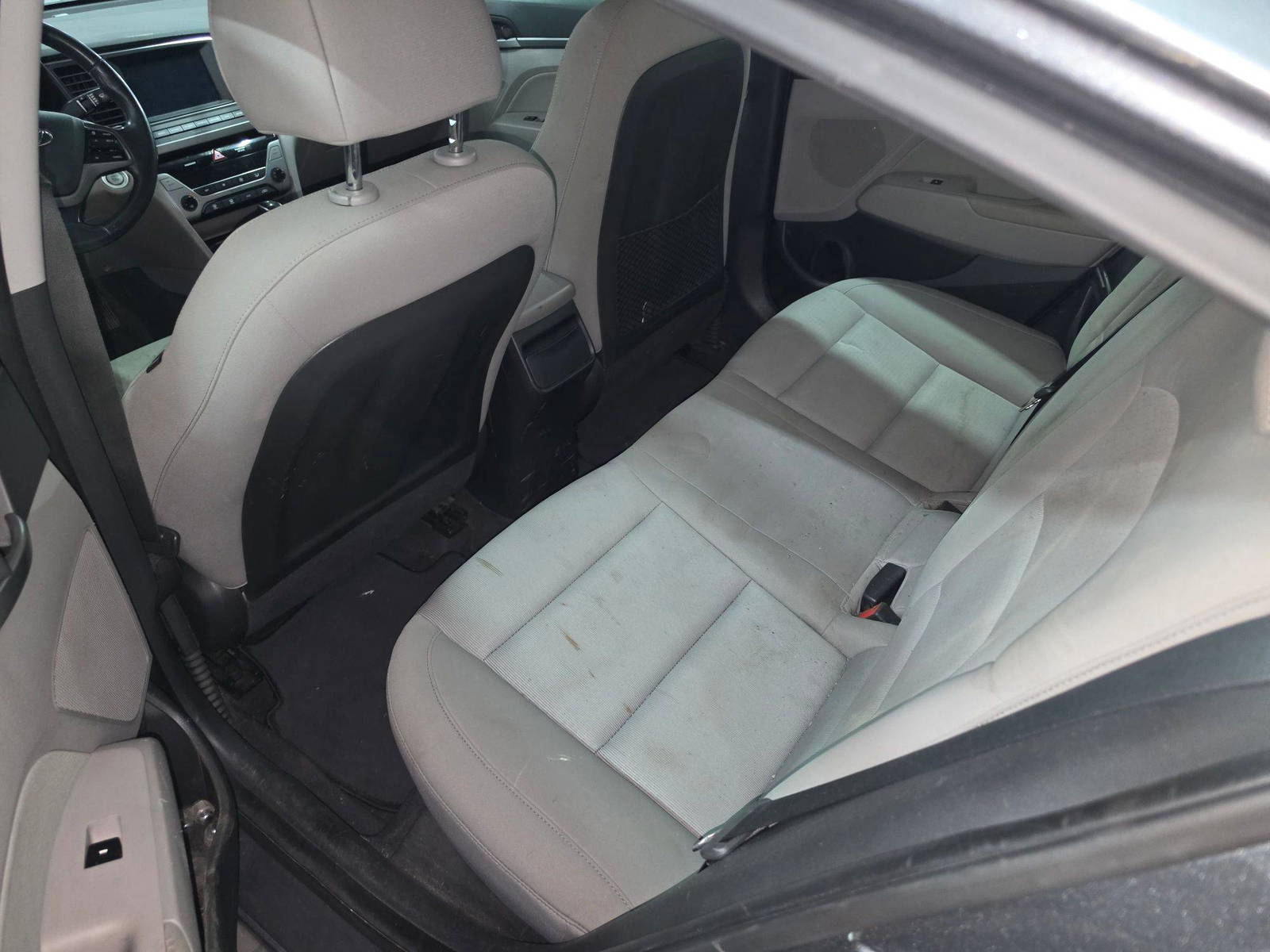 2018 HYUNDAI ELANTRA — 185239 Miles — Lot 96517825 - Marhaba Auctions Used Cars - Image 10