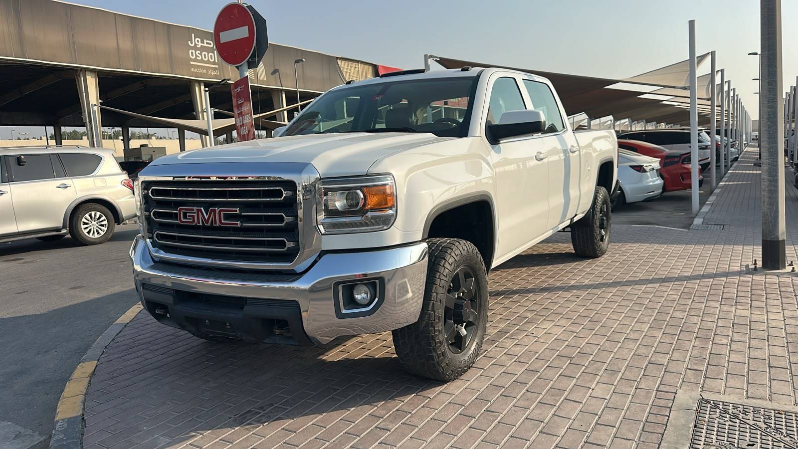 2019 GMC SIERRA — Lot KF210379 — Souq - Marhaba Auctions Used Cars - Image 3