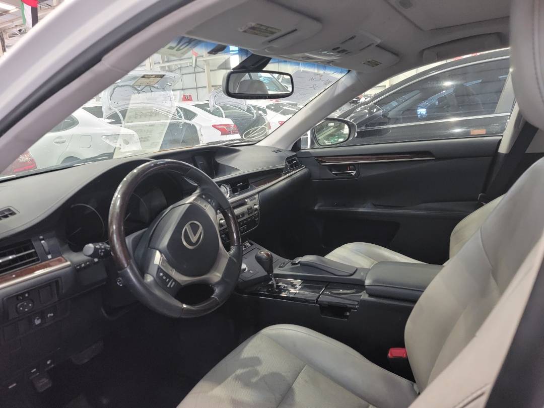 2014 LEXUS ES 350 — 85582 Miles — Lot 101846 — Main - Marhaba Auctions Used Cars - Image 6