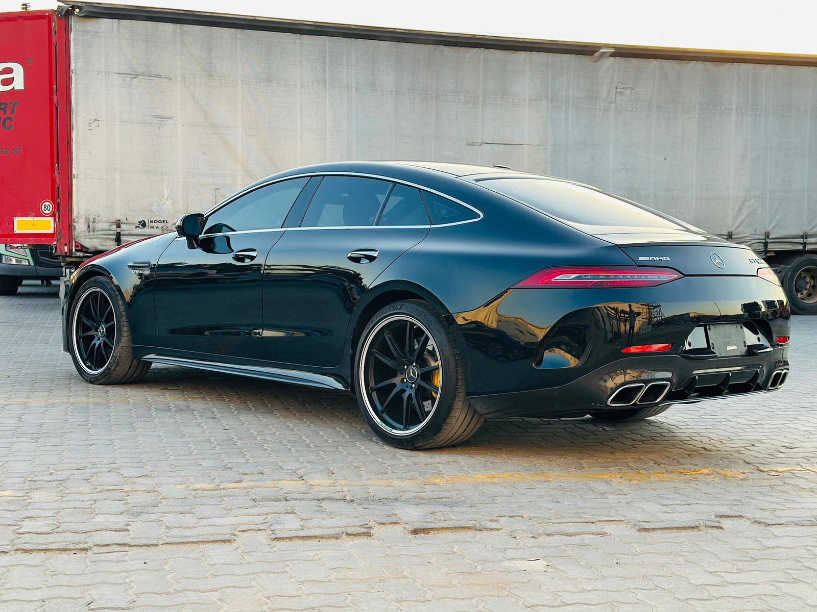 2020 MERCEDES BENZ AMG GT 63 — 79502 KM — Lot 013129 — Al Quoz - Marhaba Auctions Used Cars - Image 6