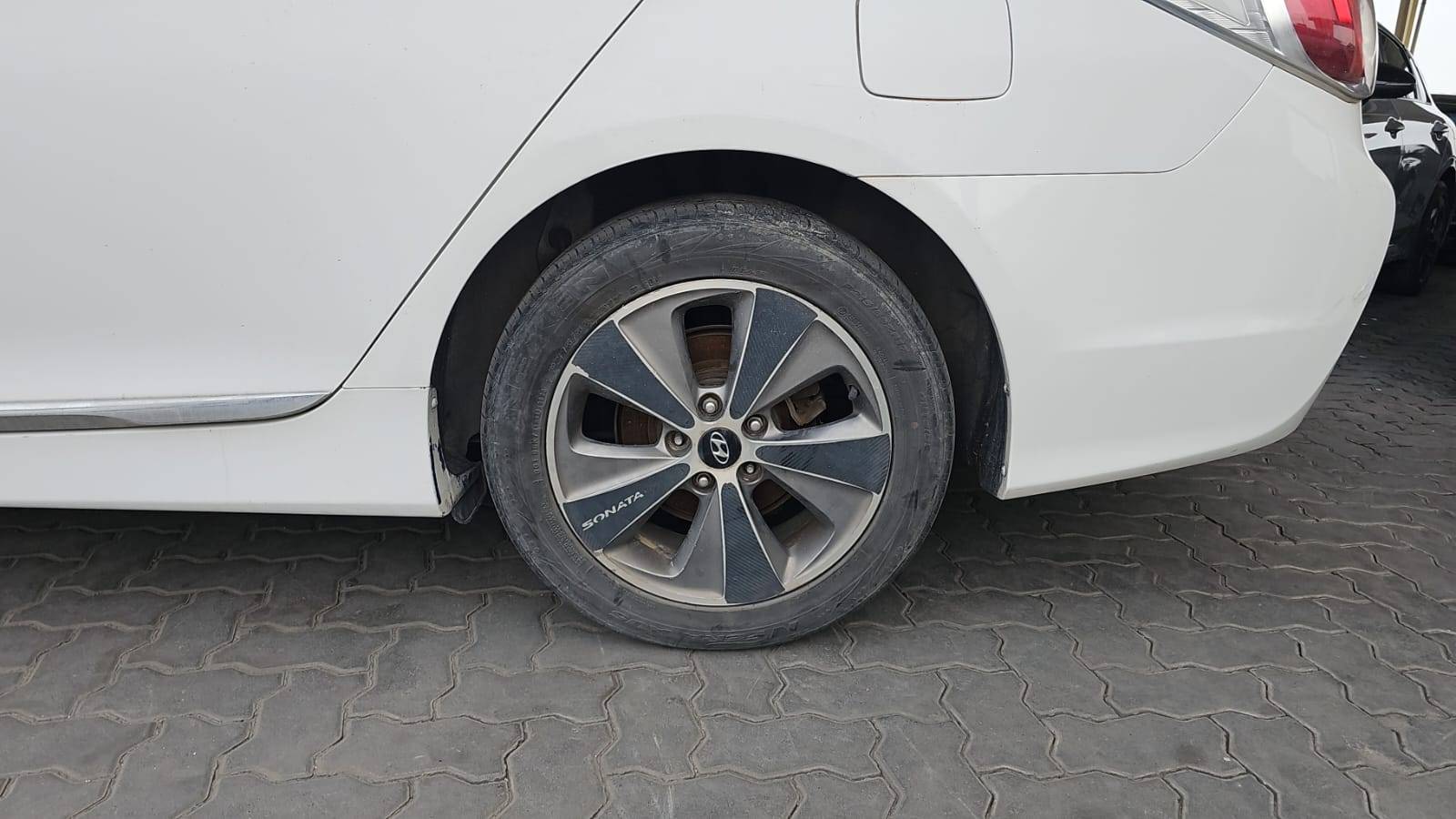 HYUNDAI SONATA 2012 - Marhaba Auction Used Cars - Image 3