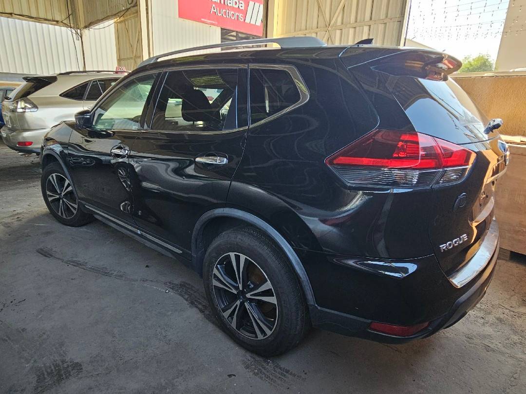 NISSAN ROGUE