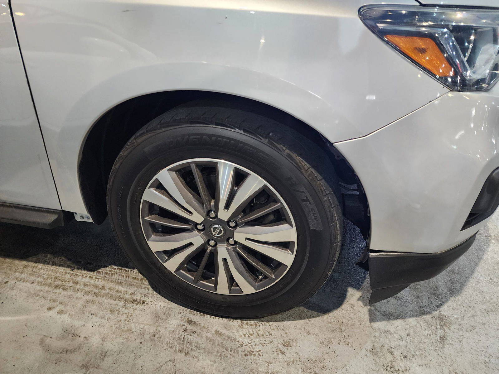 2017 NISSAN PATHFINDER — 126914 Miles — Lot 54009 — Al Quoz - Marhaba Auctions Used Cars - Image 12