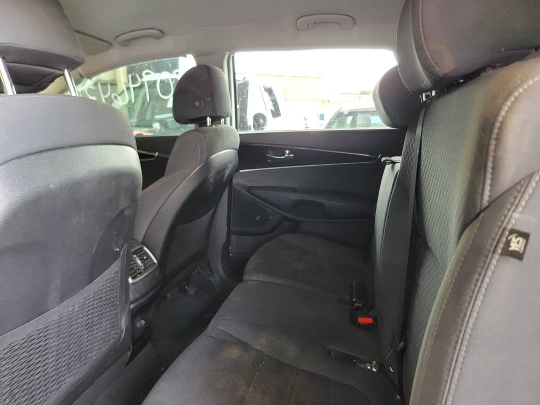 2017 KIA SORENTO — 127958 Miles — Lot G247390 — Main - Marhaba Auctions Used Cars - Image 7