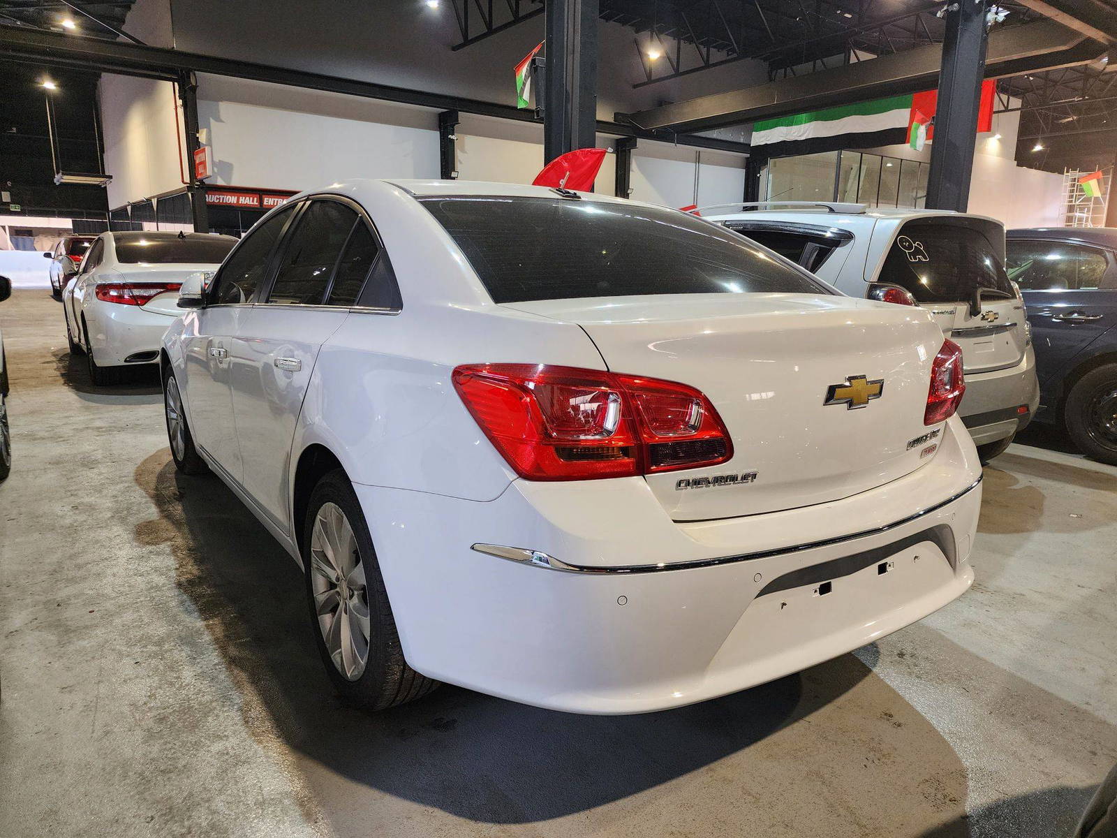 2015 CHEVROLET CRUIZE — 123053 KM — Lot 048651 — Al Quoz - Marhaba Auctions Used Cars - Image 6