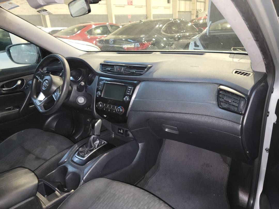 2018 NISSAN ROGUE — 61873 Miles — Lot 70884623 - Marhaba Auctions Used Cars - Image 5