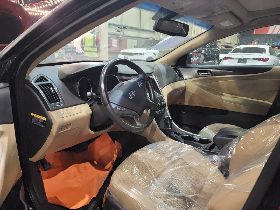 2012 HYUNDAI SONATA — 144700 Miles — Lot 057504 — Main - Marhaba Auctions Used Cars - Image 6
