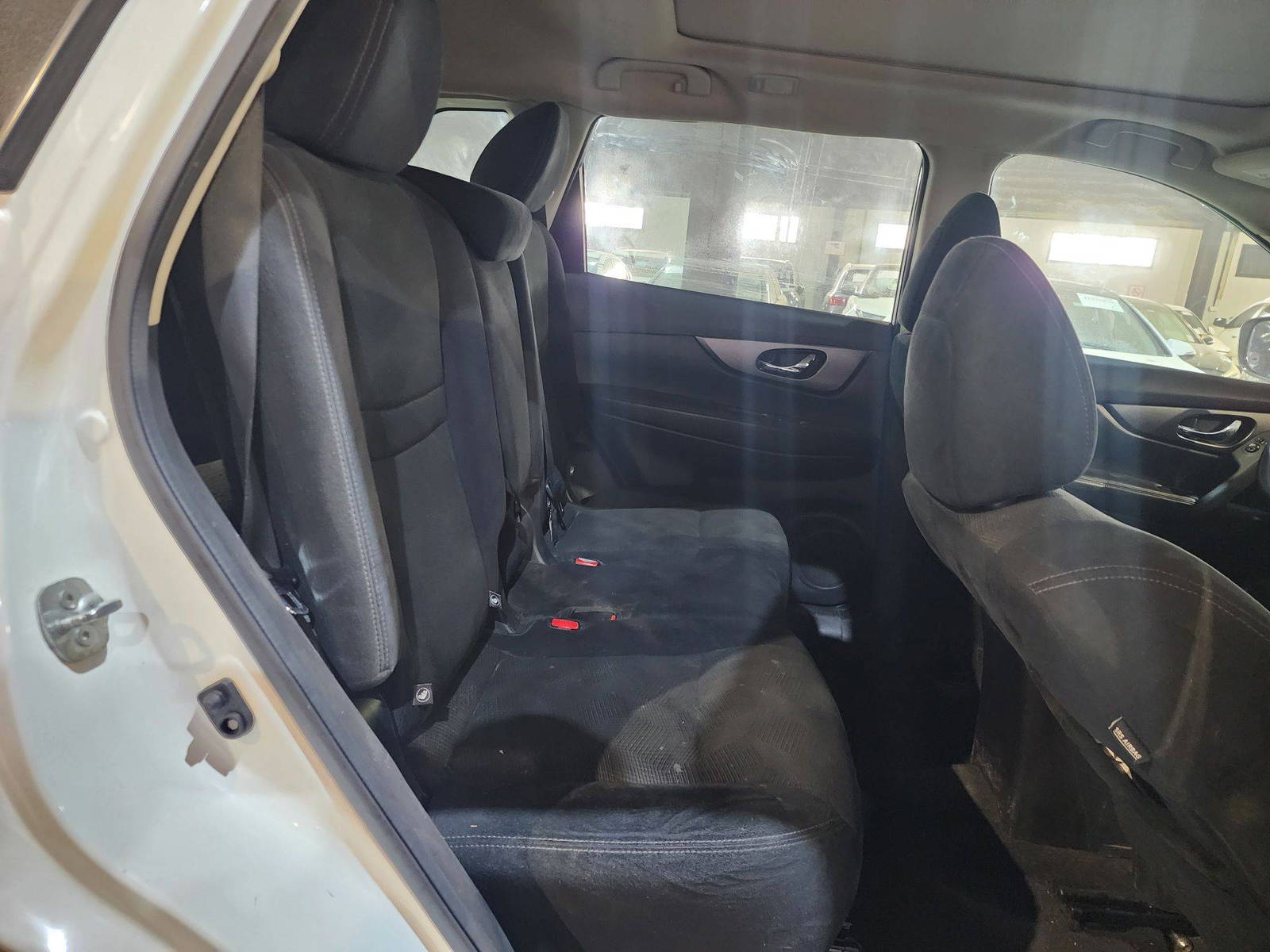2016 NISSAN ROGUE — 216459 KM — Lot 7GC816673 — Souq - Marhaba Auctions Used Cars - Image 17