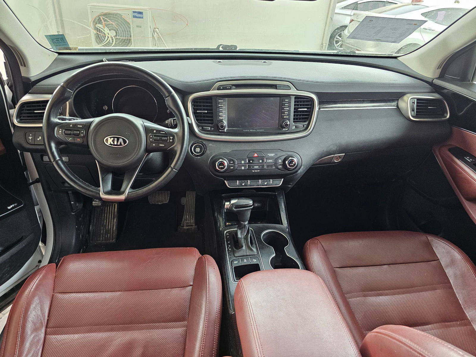 KIA SORENTO 2017 - Marhaba Auction Used Cars - Image 6