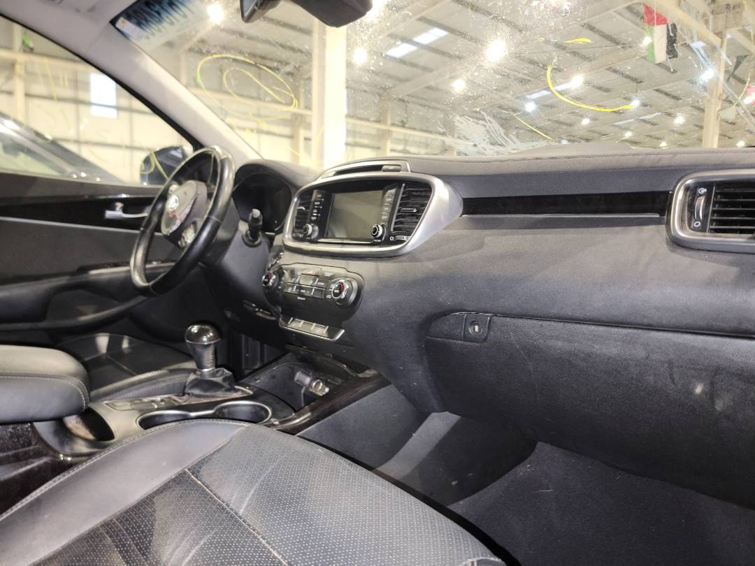 2018 KIA SORENTO — 75269 Miles — Lot 421774 - Marhaba Auctions Used Cars - Image 6