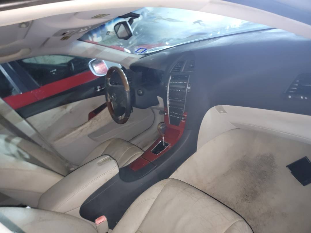 2007 LEXUS ES 350 — 127273 Miles — Lot 132773 - Marhaba Auctions Used Cars - Image 6
