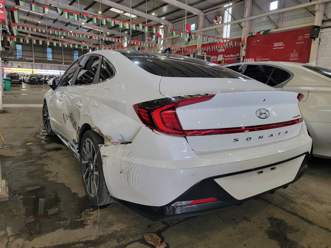 2020 HYUNDAI SONATA — 87661 Miles — Lot 40321578 — Main - Marhaba Auctions Used Cars - Image 5