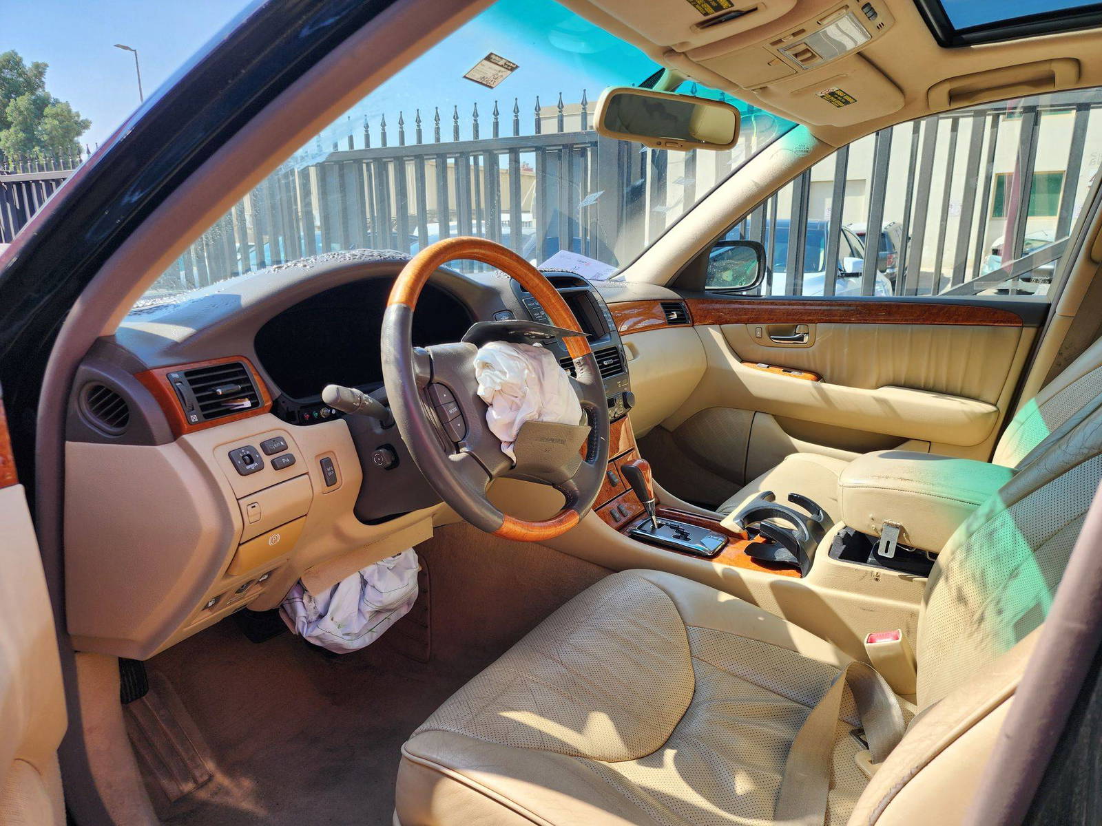 2004 LEXUS LS 430 — 198486 Miles — Lot 40163154 — Main - Marhaba Auctions Used Cars - Image 8