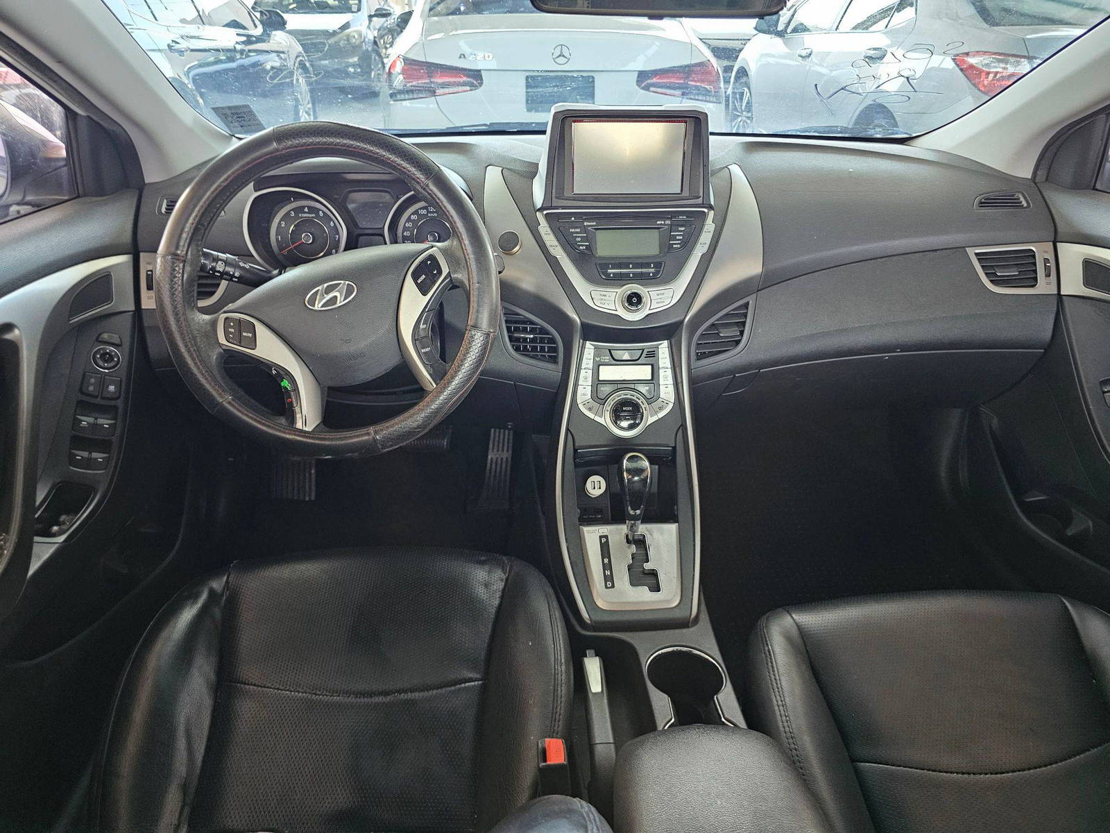 2011 HYUNDAI AVANTE — 194456 KM — Lot 93856 — Souq - Marhaba Auctions Used Cars - Image 7