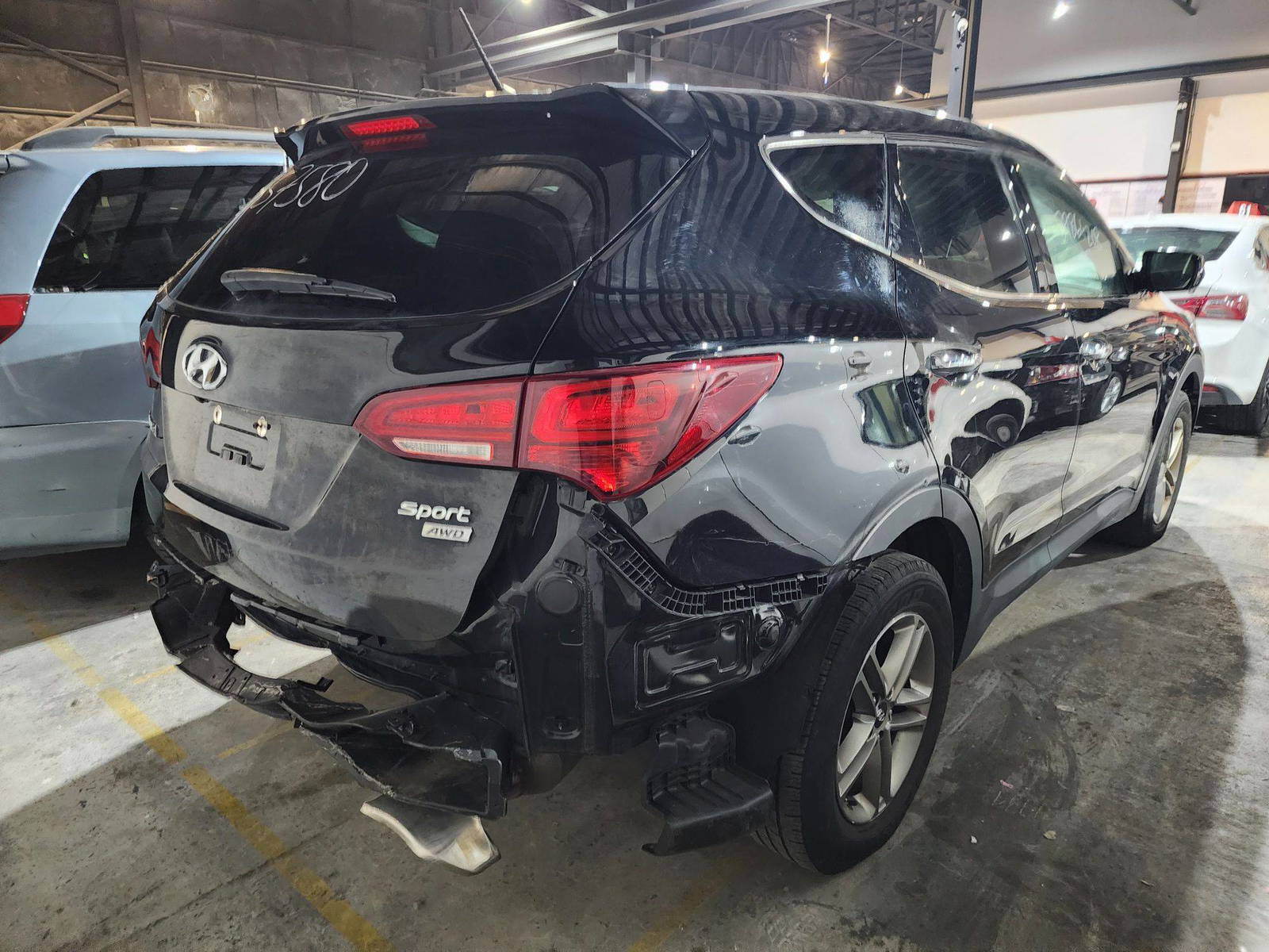 2018 HYUNDAI SANTA FE SPORT — 143466 Miles — Lot B1JG557580 — Al Quoz - Marhaba Auctions Used Cars - Image 5